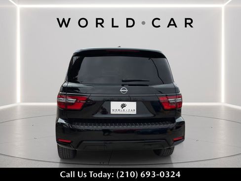 Used 2024 Nissan Armada SL w/ Midnight Edition Package image 4