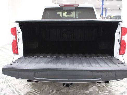Used 2025 Chevrolet Silverado 1500 LTZ image 13