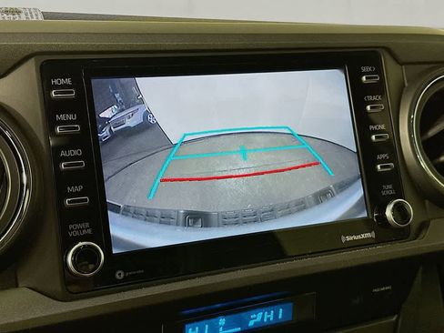 Used 2021 Toyota Tacoma TRD Sport image 27