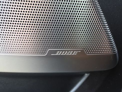 Used 2024 GMC Sierra EV Denali image 8