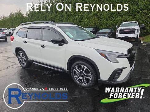 Used 2024 Subaru Ascent Touring AWD/4WD image 1