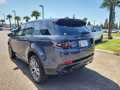 New 2026 Land Rover Discovery Sport Landmark AWD/4WD image 3