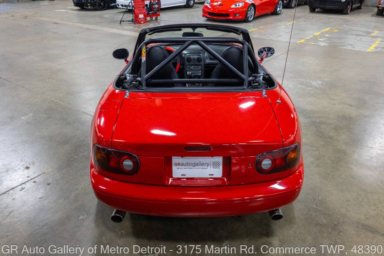 Used 1996 MAZDA MX-5 Miata RWD image 6