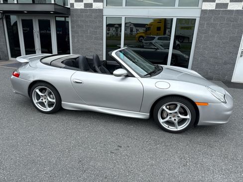 Used 2003 Porsche 911 Carrera 4 AWD/4WD image 4