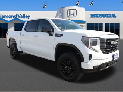 Used 2023 GMC Sierra 1500 Elevation