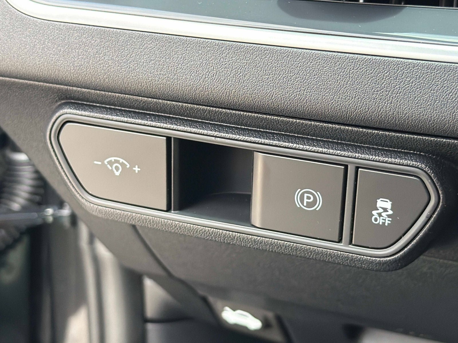 New 2026 Kia K4 GT-Line w/ GT-Line Premium Package FWD image 29