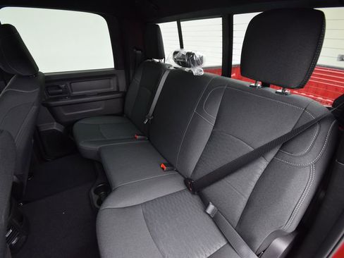 New 2026 RAM 3500 Tradesman image 39