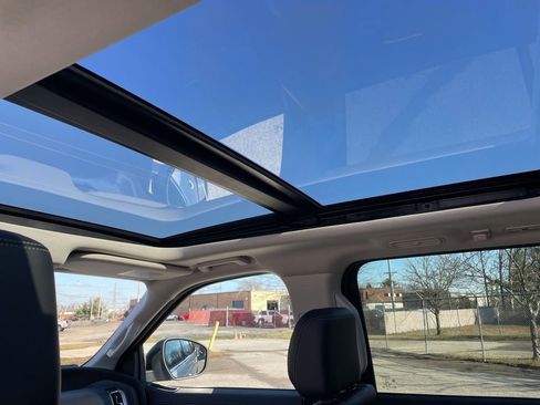 Used 2025 Ford Expedition Max Platinum image 15