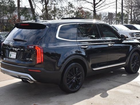 Used 2020 Kia Telluride SX w/ SX Prestige Package image 7