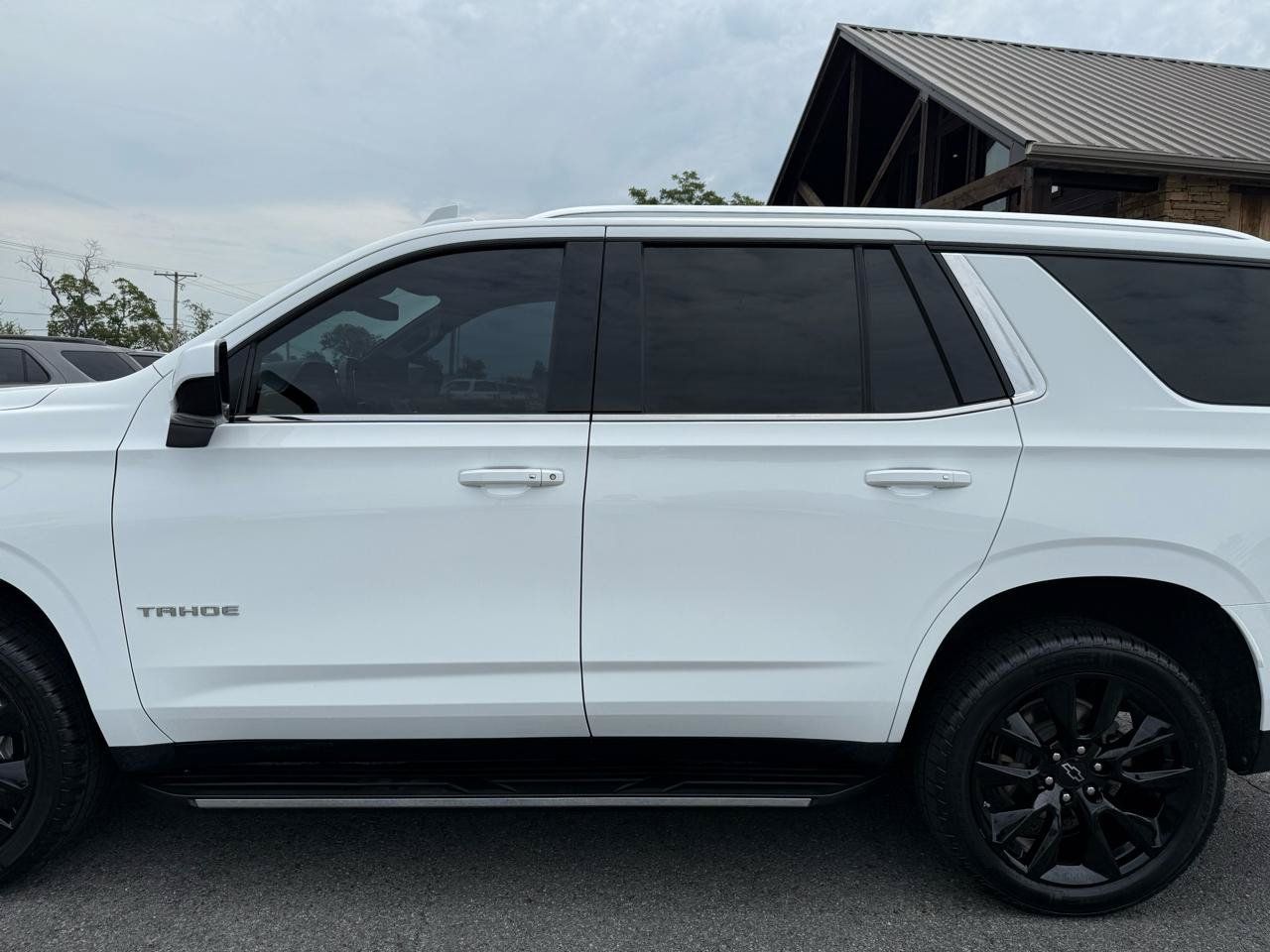 Used 2023 Chevrolet Tahoe LT RWD image 40
