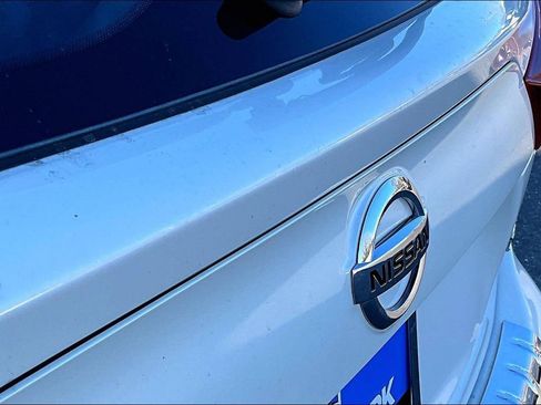 Used 2022 Nissan Rogue Sport SL w/ Premium Package image 26