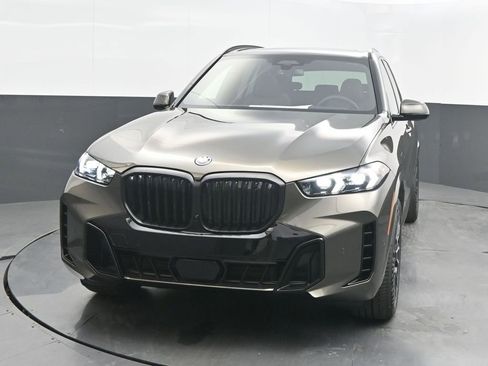 New 2026 BMW X5 xDrive50e AWD/4WD image 10