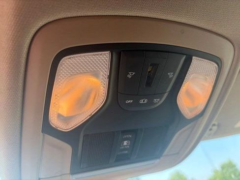 Used 2019 RAM 1500 Big Horn AWD/4WD image 30