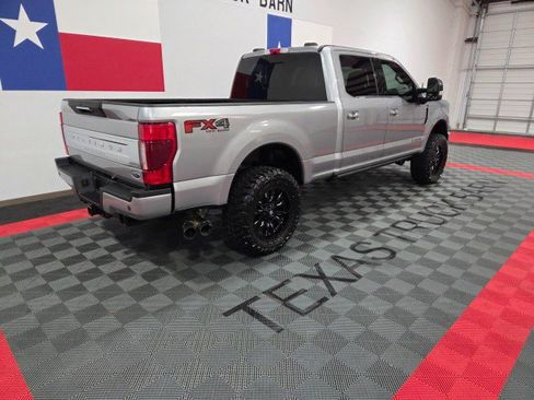 Used 2021 Ford F250 Platinum w/ FX4 Off-Road Package image 18