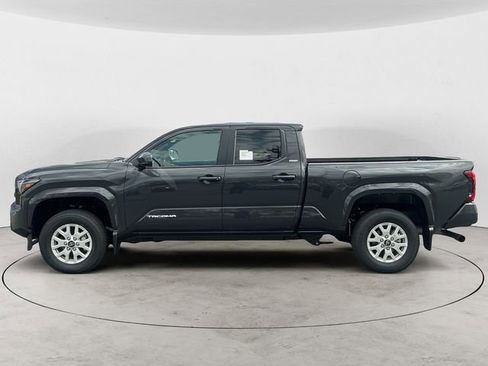 New 2026 Toyota Tacoma SR5 AWD/4WD image 2