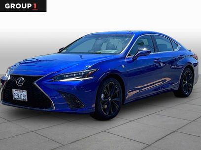 Used 2023 Lexus ES 350 F Sport w/ Accessory Package (Z1)