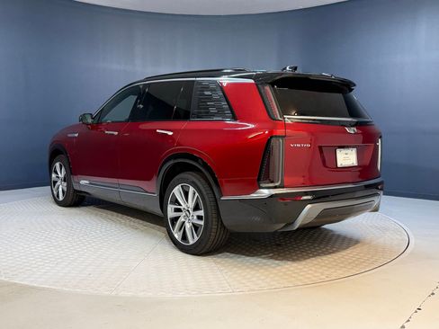 New 2026 Cadillac Vistiq Luxury w/ LPO, Floor Liner Package image 3