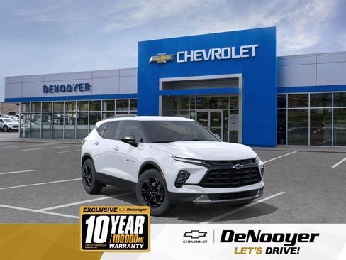 New 2026 Chevrolet Blazer LT w/ Convenience Package AWD/4WD image 1