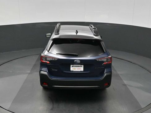 Used 2025 Subaru Outback Onyx Edition image 16