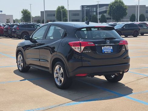 Used 2019 Honda HR-V LX image 9