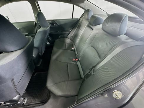 Used 2017 Honda Accord LX image 24