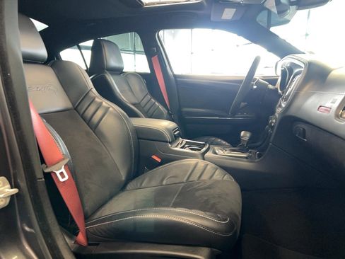 Used 2023 Dodge Charger SRT Hellcat w/ Harman/Kardon Audio Group image 30