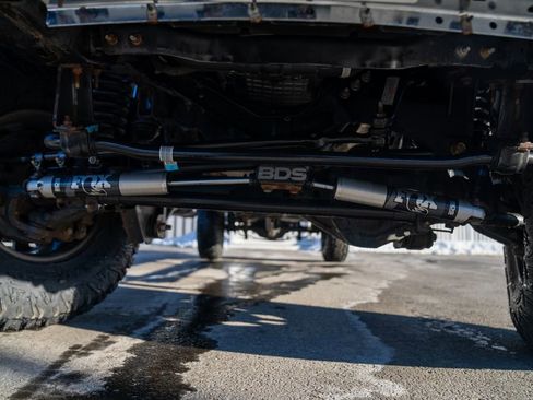 Used 2020 Ford F250 Lariat w/ Lariat Ultimate Package image 4