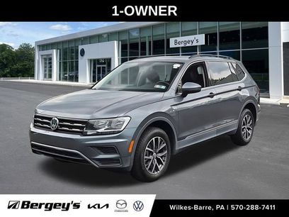 Used 2020 Volkswagen Tiguan SE w/ Panoramic Sunroof Package