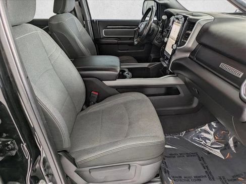 Used 2022 RAM 2500 Big Horn w/ Level C Equiment Group image 20