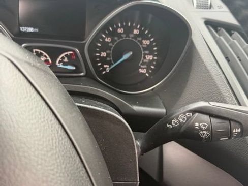 Used 2018 Ford Escape SEL w/ Ford Safe & Smart Package AWD/4WD image 7