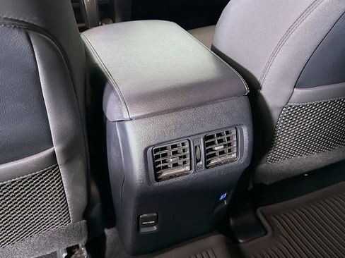 Used 2019 Toyota 4Runner SR5 Premium AWD/4WD image 28