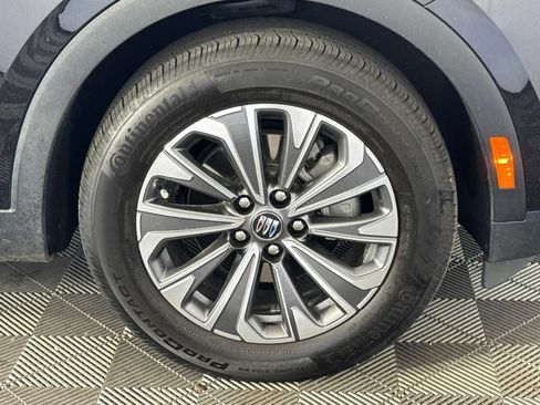 Certified 2025 Buick Envision Preferred AWD/4WD image 16