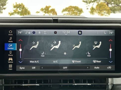 Used 2026 Jeep Wrangler Unlimited Sport AWD/4WD image 14