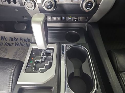 Used 2020 Toyota Tundra SR5 AWD/4WD image 10