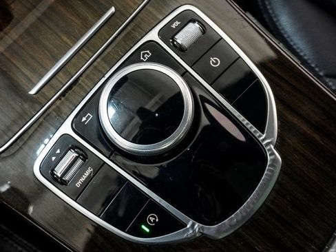 Used 2019 Mercedes-Benz C 300 4MATIC Sedan image 28