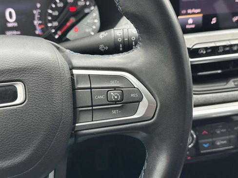 Used 2022 Jeep Compass Latitude w/ Convenience Group image 24