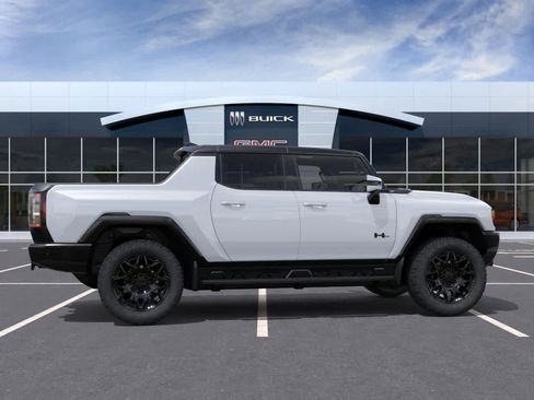 New 2026 GMC Hummer EV 4x4 Crew Cab w/ LPO, Dark Essentials Package image 5