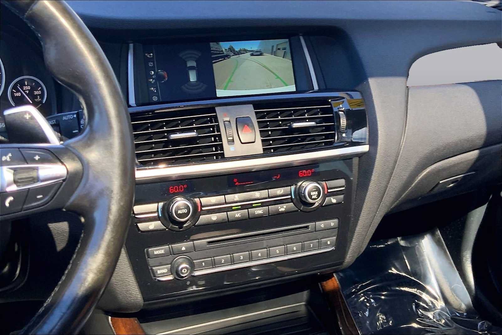 Used 2017 BMW X3 xDrive28i AWD/4WD image 7