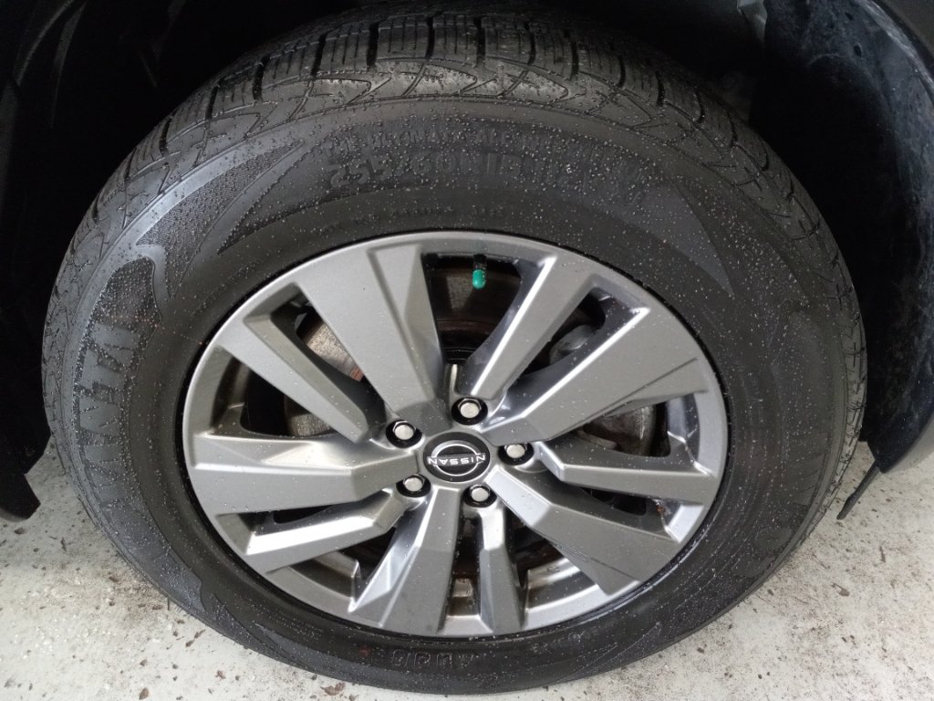 Used 2025 Nissan Pathfinder SV AWD/4WD image 4