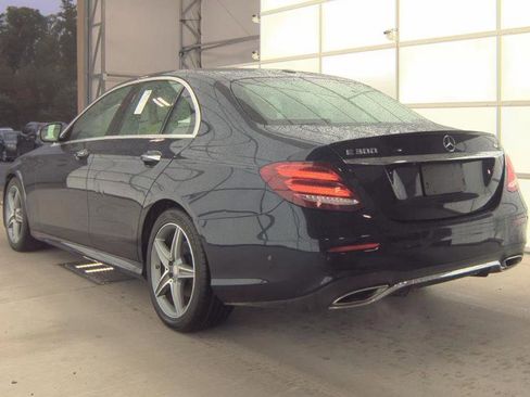 Used 2017 Mercedes-Benz E 300 4MATIC w/ Premium 2 Package image 3