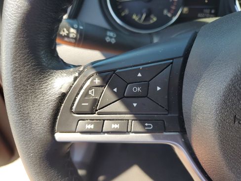 Certified 2020 Nissan Rogue SV image 19