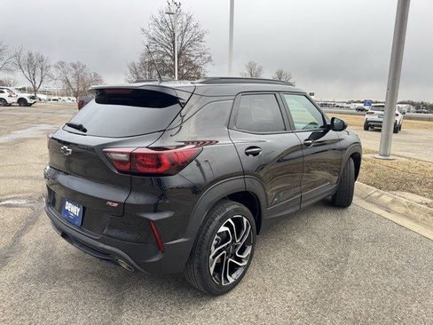 Used 2025 Chevrolet TrailBlazer RS image 9