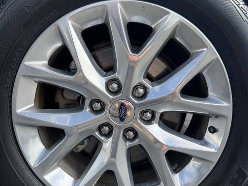 Used 2017 Ford Expedition EL Limited AWD/4WD image 10