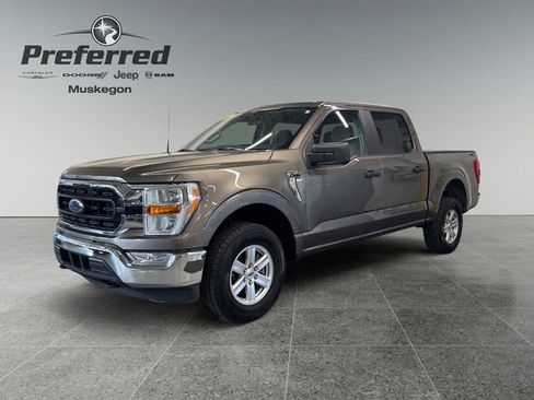 Used 2022 Ford F150 XLT AWD/4WD image 1