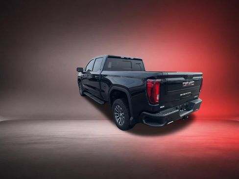 Used 2022 GMC Sierra 1500 AT4 w/ Technology Package AWD/4WD image 6