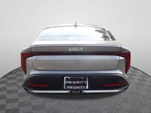 Used 2025 Kia K4 FWD image 3