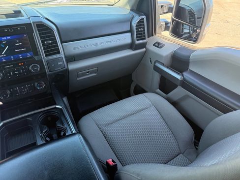 Used 2021 Ford F250 XLT w/ XLT Value Package AWD/4WD image 29