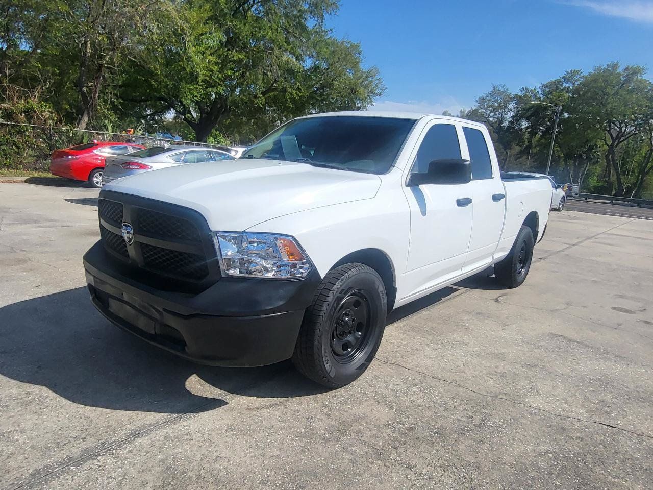 Used 2017 RAM 1500 Tradesman RWD image 3