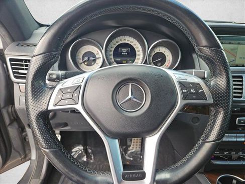 Used 2014 Mercedes-Benz E 550 Cabriolet image 11