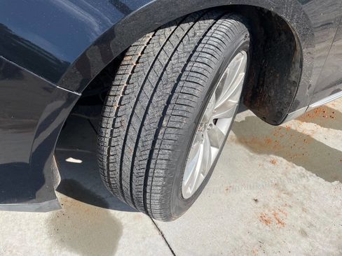 Used 2014 Lincoln MKS AWD w/ Equipment Group 101A image 35